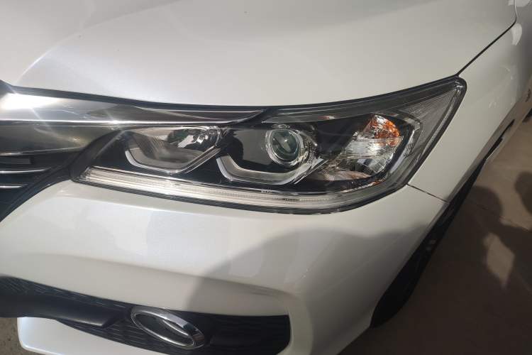 Used Honda Accord 2016 2.0L Elite Edition
