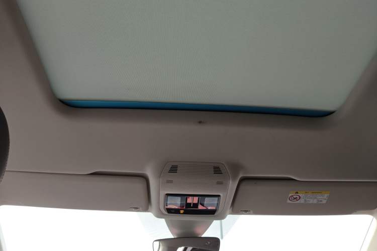 Used Volkswagen Viloran 2023 380TSI Prestige Edition
