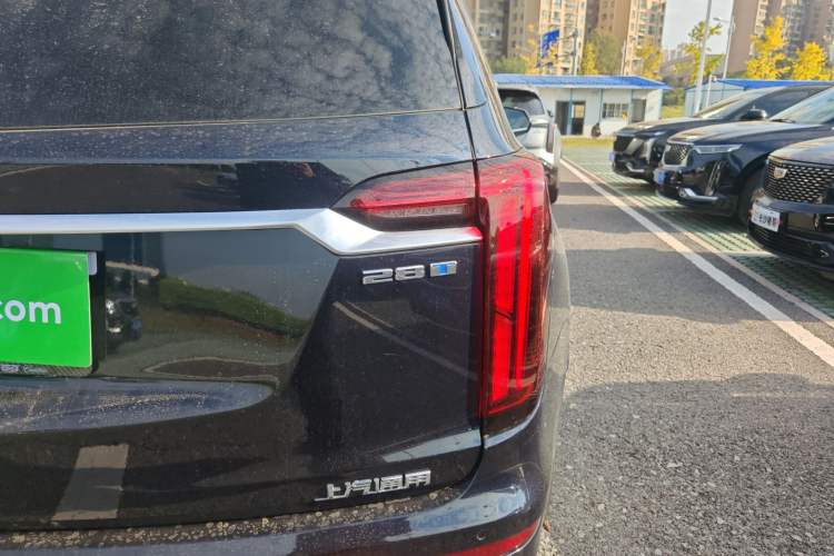 Used Cadillac XT6 2022 2.0T Six-Seater Four-Wheel-Drive Luxury Standard Edition
