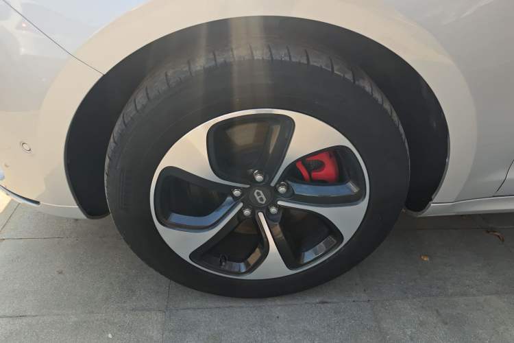 Used Hima AITO M5 2022 Extended-Range Four-Wheel Drive Performance Version
