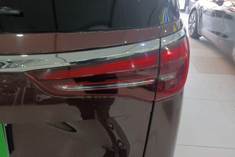 Used Buick GL8 2022 ES Landtrek 653T Flagship Model
