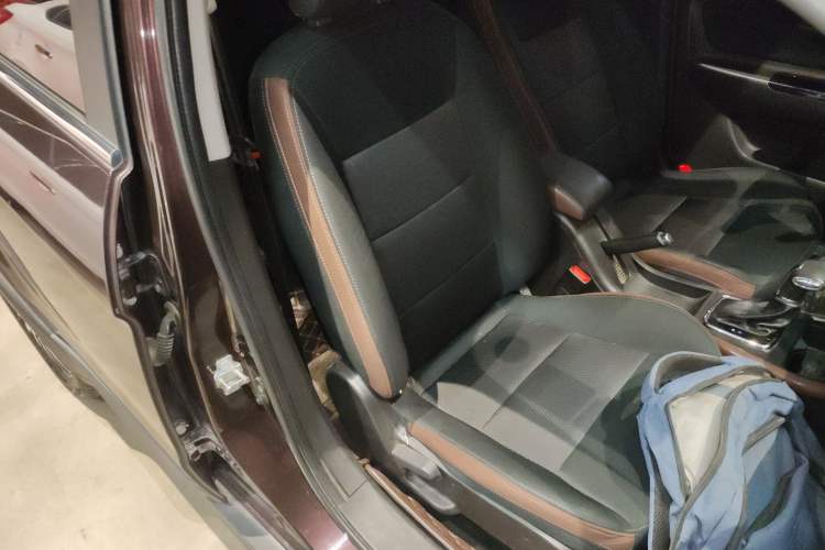 Used  Q25 2016 1.5L Automatic Lehui Edition
