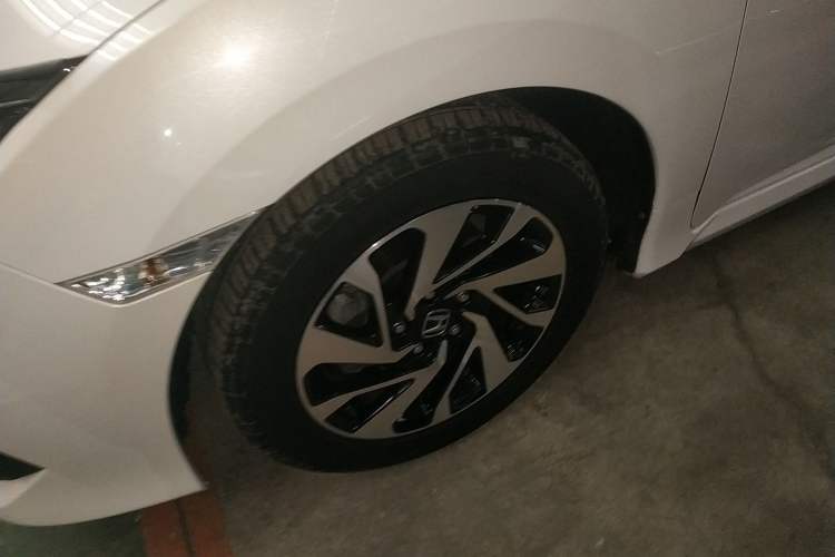 Used Honda Civic 2016 220TURBO CVT Luxury Edition