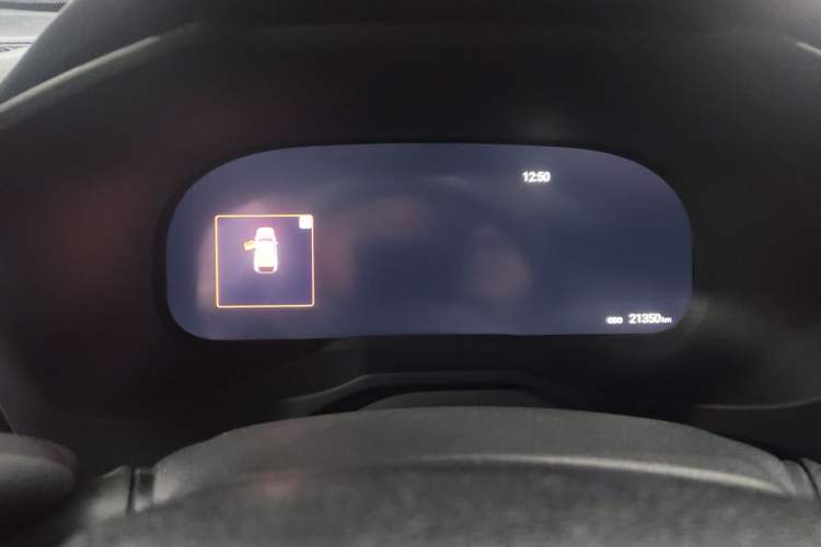 Used Toyota Wildlander 2023 2.0L CVT Two-Wheel Drive Prestige Version
