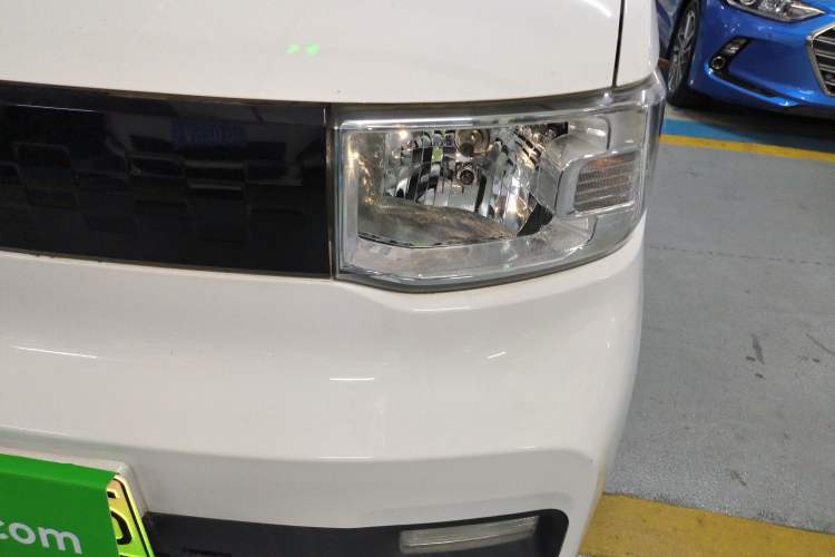 Used Wuling Hongguang MINIEV 2021 Macaron Premium Model – Lithium-NMC