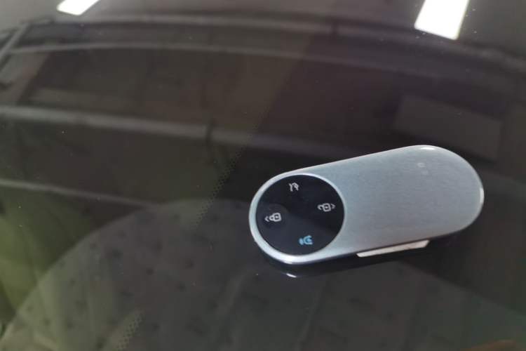 Used Hima Luxeed R7 2024 All-Electric 802 km Max
