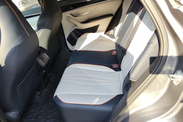 Used BYD Song PLUS New Energy 2021 DM-i 110KM Flagship Model
