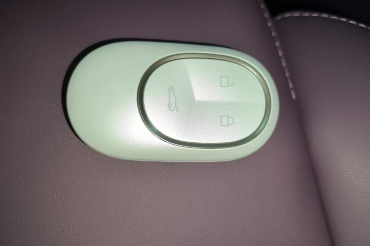 Used Nio ET5T 2023 75 kWh Touring
