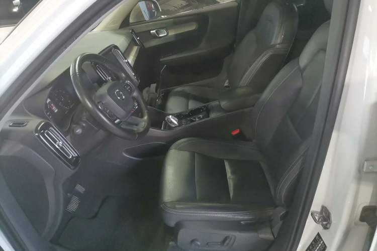 Used Volvo XC40 2020 T3 Zhiyuan Luxury Edition