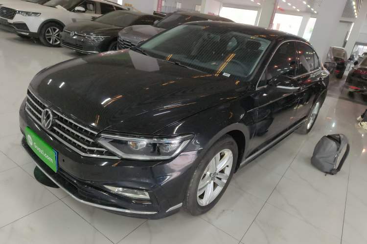 Used Volkswagen Magotan 2025 Zhongxiang Version 280TSI DSG Comfort Edition