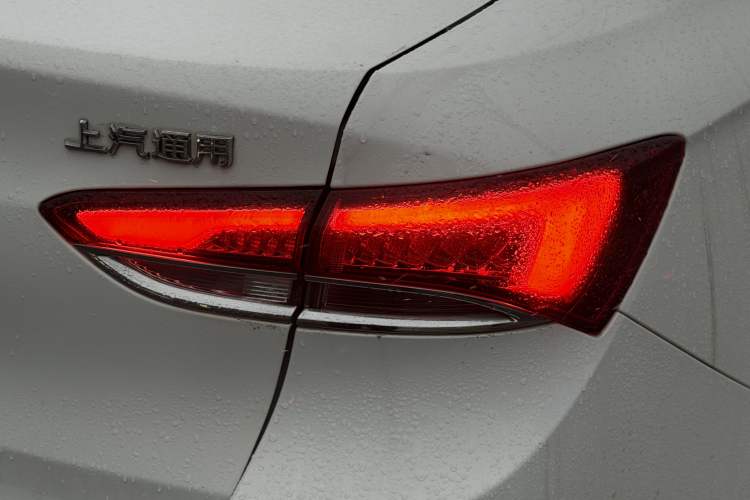 Used Buick GT 2018 15T Dual-Clutch Elite Model China V Standard
