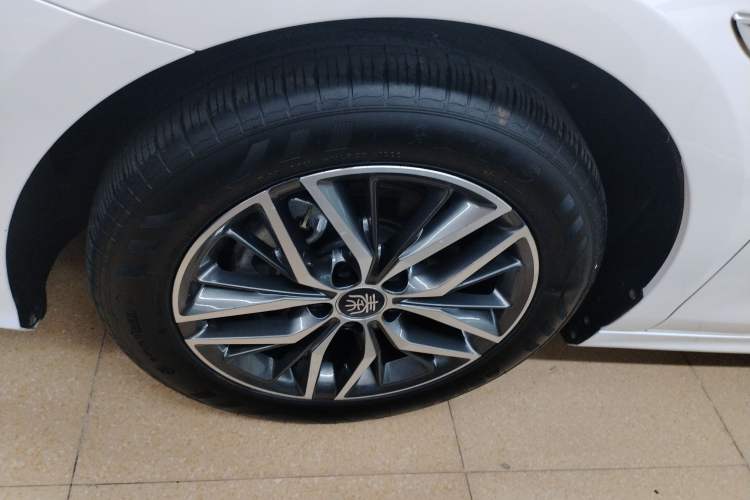 Used BYD Qin PLUS 2021 DM-i 120KM Prestige Model
