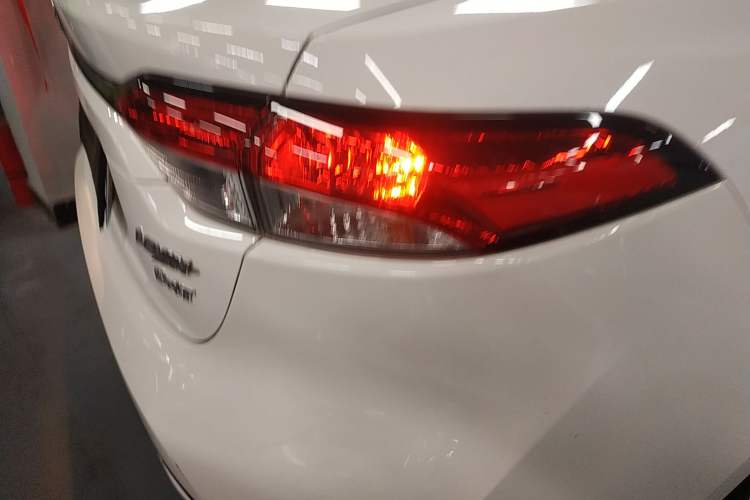 Used Toyota Levin 2022 185T CVT Luxury Edition
