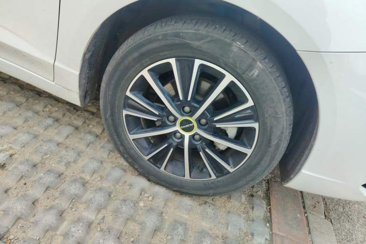 Used Roewe i5 2021 Revised Version 1.5L CVT Diamond Edition