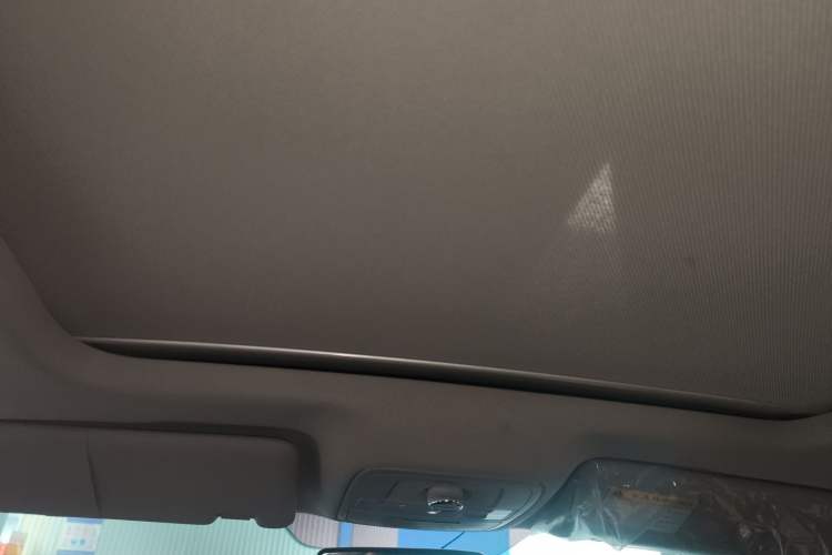 Used MG ZS 2019 1.5L Manual 65-inch Giant-Sized Sunroof Global Edition China VI Standard
