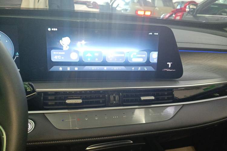 Used Chery Tiggo 8 PRO 2024 Champion Edition 290T Two-Wheel Drive Shining Version 7 Seats
