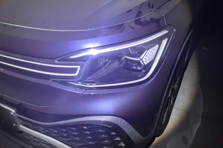 Used Volkswagen ID.6 CROZZ 2022 Long-Range PRO Edition
