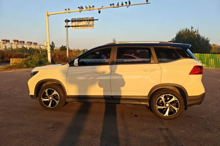 Used FORTHING T5 2020 1.5T Automatic Luxury Model China VI Standard
