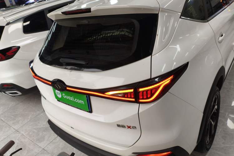 Used SOL X8 2021 300T DCT Luxury Smart Connect Edition 5 Seats
