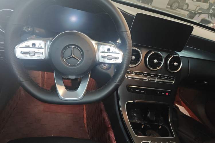 Used Mercedes-Benz C-Class 2020 Restyled C 200 L Fashion Edition Sport Version