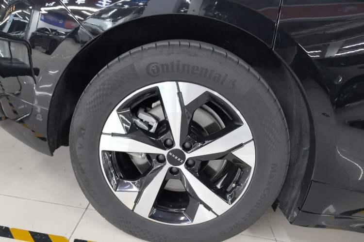 Used Zeekr 001 2023 WE Edition 100 kWh