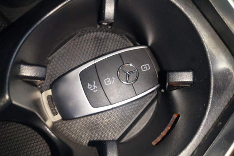 Used Mercedes-Benz GLC 2020 GLC 260 L 4MATIC Dynamic Model
