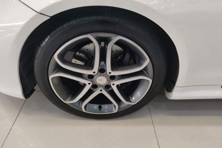 Used Mercedes-Benz E-Class (Import) 2014 E 200 Coupe