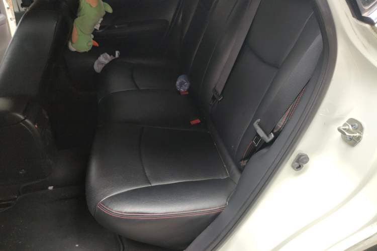 Used Nissan Tiida 2021 1.6L CVT Cool Edition
