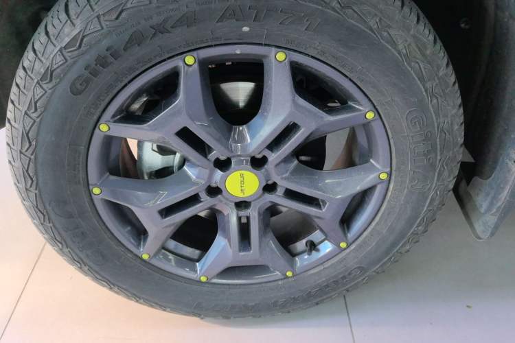 Used JETOUR Traveler 2023 2.0T All-Wheel Drive CrossPRO+
