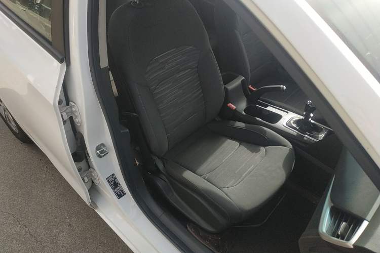 Used Chevrolet Cavalier 2016 1.5L Manual Enjoyment Edition
