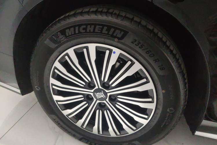 Used BYD Xia 2025 DM-i 1.5T 180km Beyond Edition
