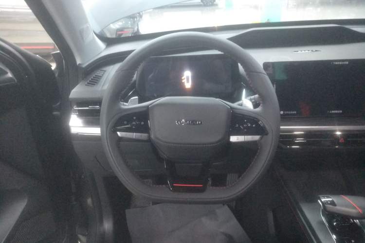 Used Oshan Z6 2022 Blue Whale 1.5T DCT Smart Edition
