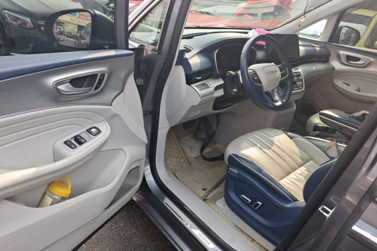 Used Roewe iMAX8 2021 400TGI Supreme Series Ultimate Edition