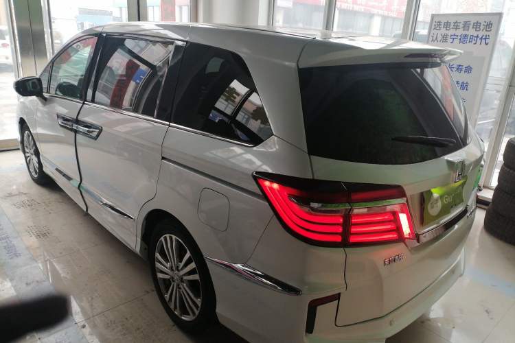 Used Honda Elysion 2016 2.4L Style Edition