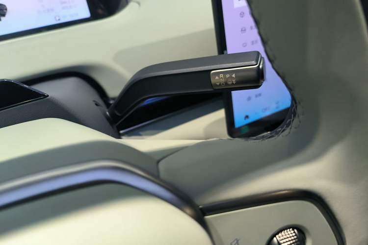 Used  Star Era ES 2025 Extended-Range Pro High-Speed Driver Assistance
