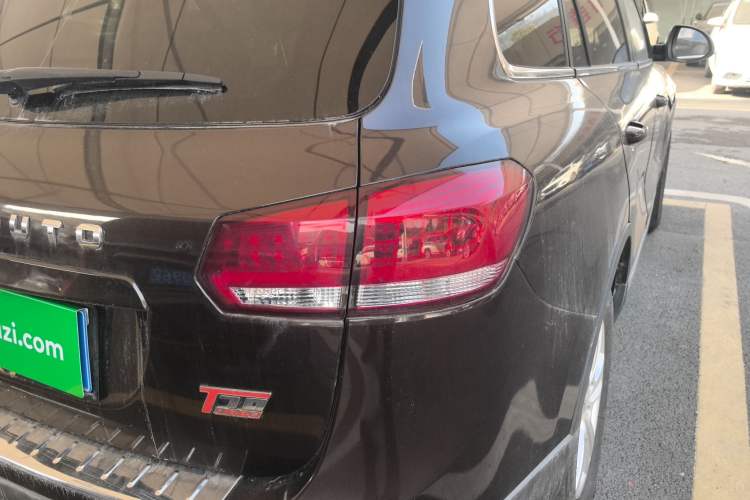 Used Yema T70 2016 1.8T CVT Elegant Model