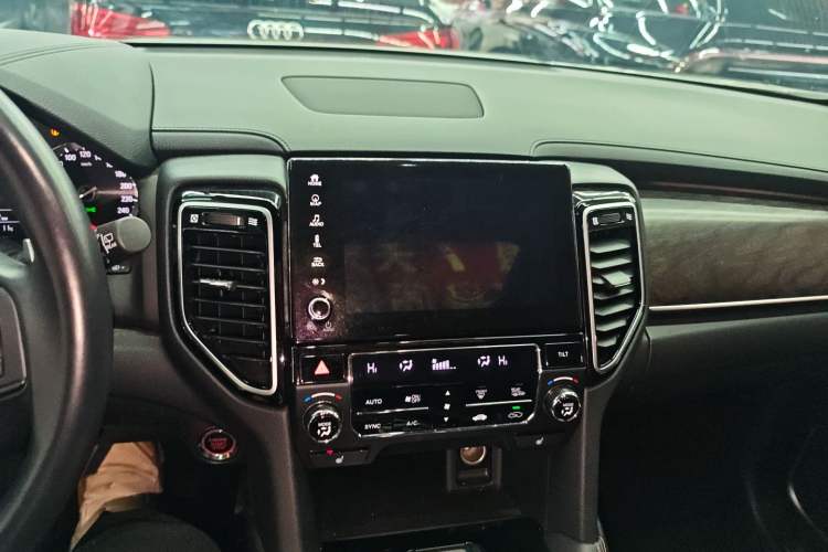 Used Honda UR-V 2020 370TURBO Two-Wheel Drive Luxury Edition
