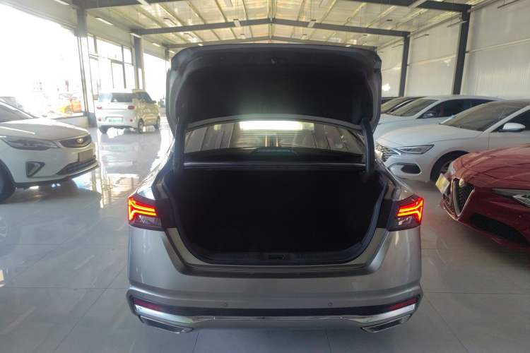 Used Nissan Teana 2022 2.0L XL-Upr Enjoyment Edition
