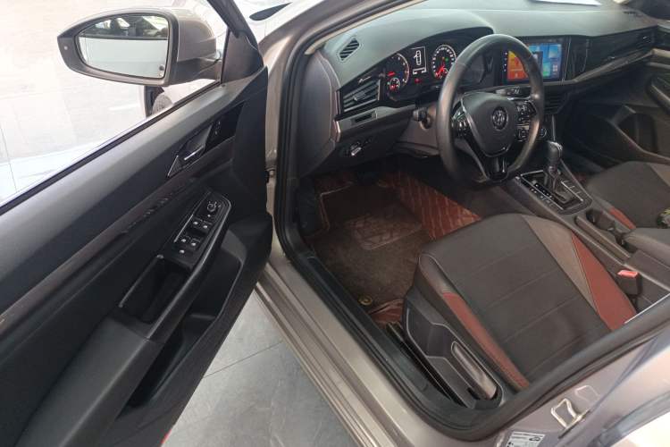 Used Volkswagen Bora 2019 1.5L Automatic Elite Version
