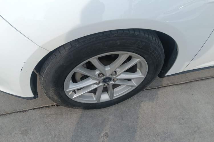 Used Ford Focus 2017 Hatchback 1.6L Automatic Fashion Edition Smart Drive Version