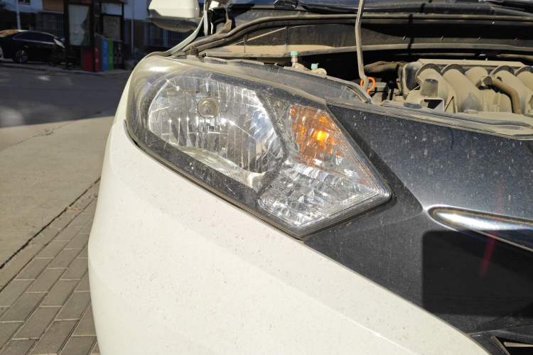 Used Honda Vezel 2015 1.5L CVT two-wheel drive Comfort trim