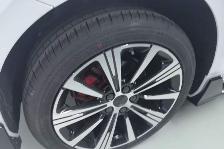 Used Geely Auto Preface 2025 Dongfang Yao 1.5TD Kunlun Edition