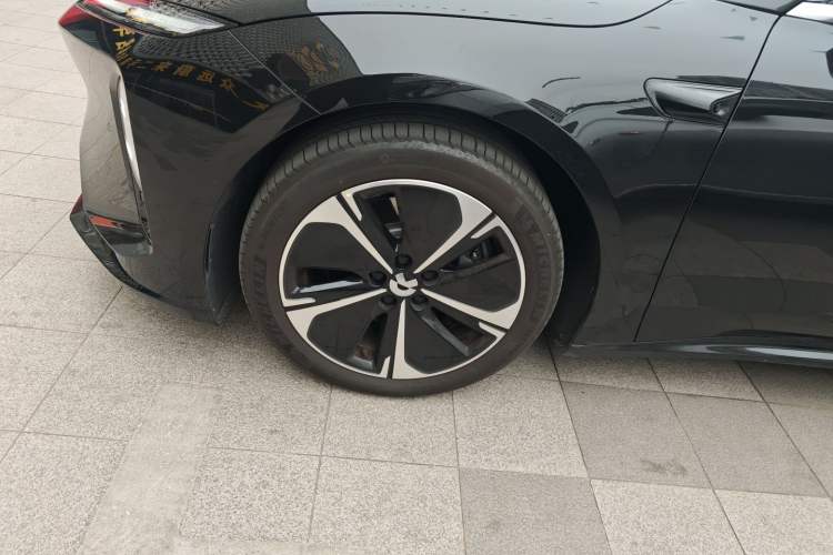 Used Nio ET5T 2025 75 kWh Touring