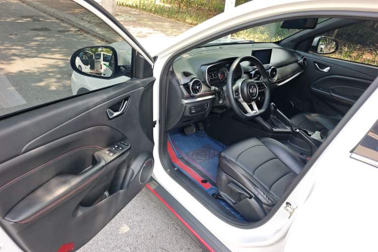 Used Dongfeng Fengon 500 2022 1.5L CVT Enjoyment Version