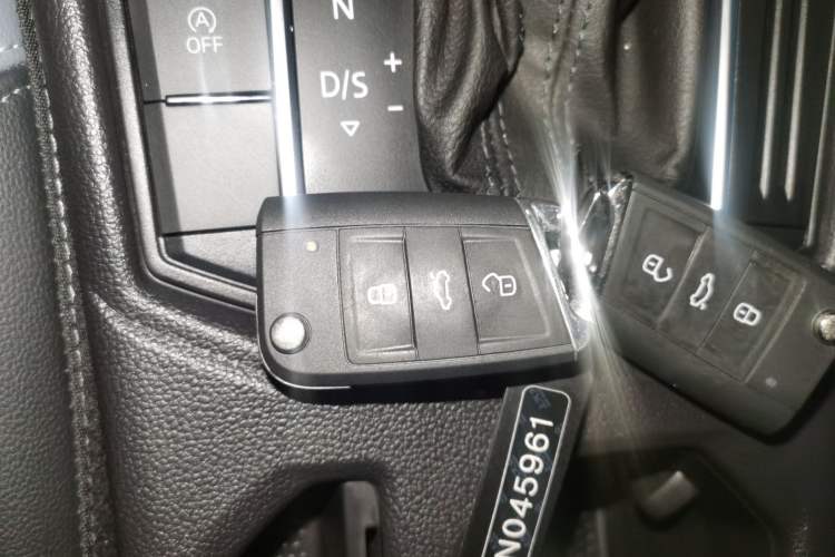 Used Volkswagen Lavida 2024 1.5L Automatic 5 Million Edition