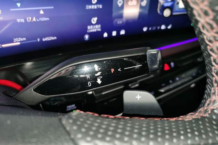 Used Buick Century 2023 2.0T Seven-Seater Yinshi Edition
