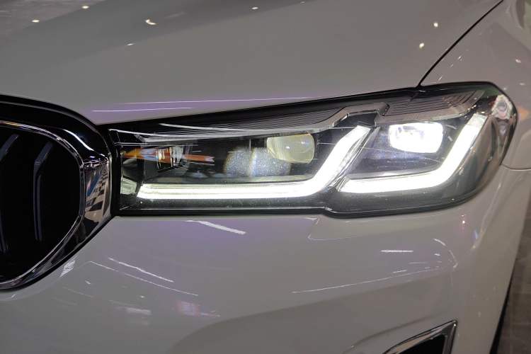 Used BMW 5 Series 2021 530Li Luxury Edition Premium Package
