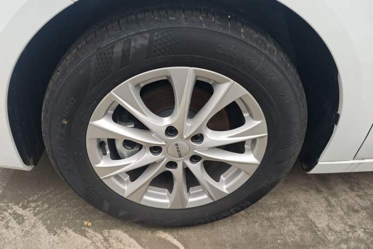 Used Roewe i5 2023 1.5L CVT Luxury Edition
