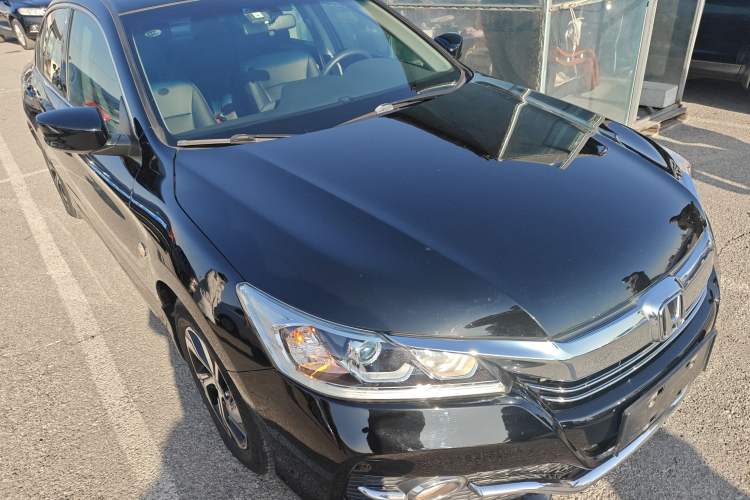 Used Honda Accord 2016 2.0L Comfort Edition
