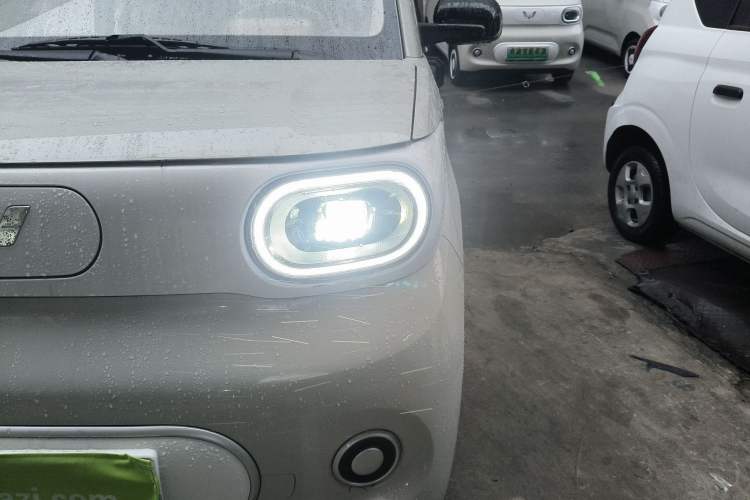 Used Wuling Hongguang MINIEV 2024 3rd Generation 215km Youth Edition